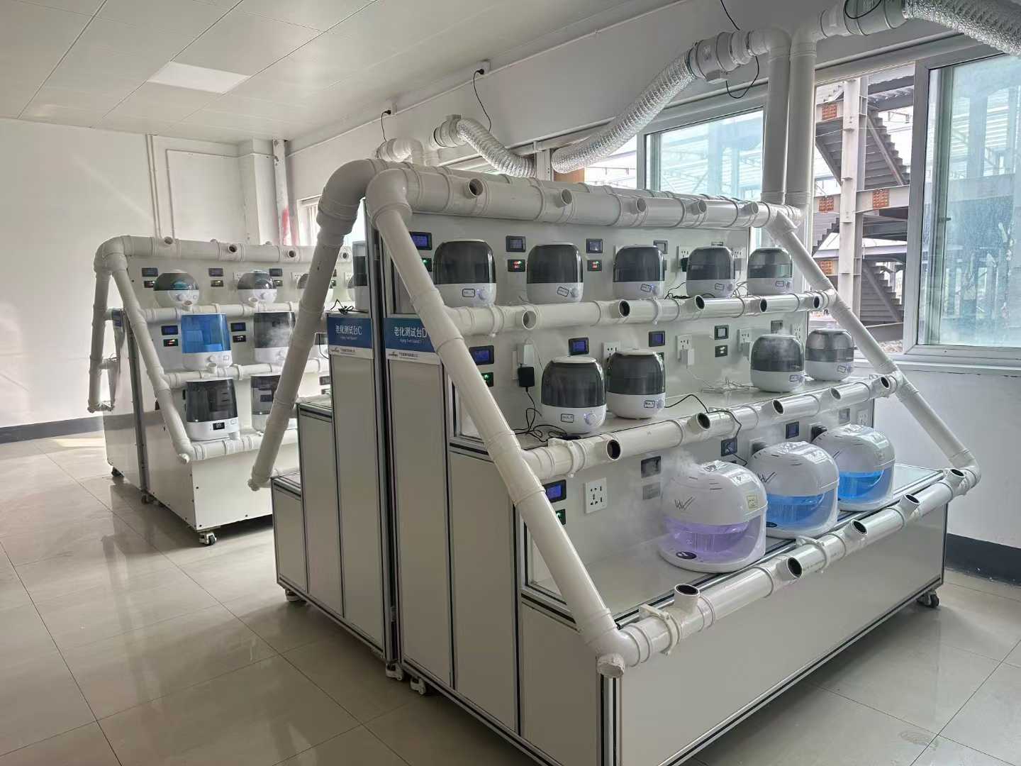 Wat moet ik doen als de luchtbevochtiger geen nevel spuit?