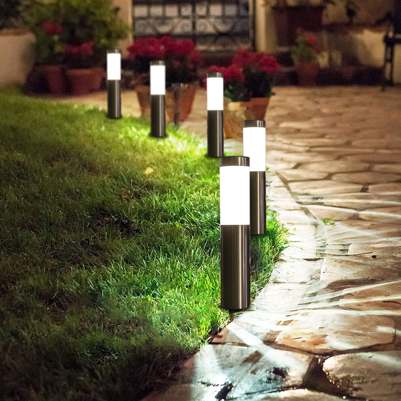 Tuinpadverlichting van roestvrij staal op zonne-energie